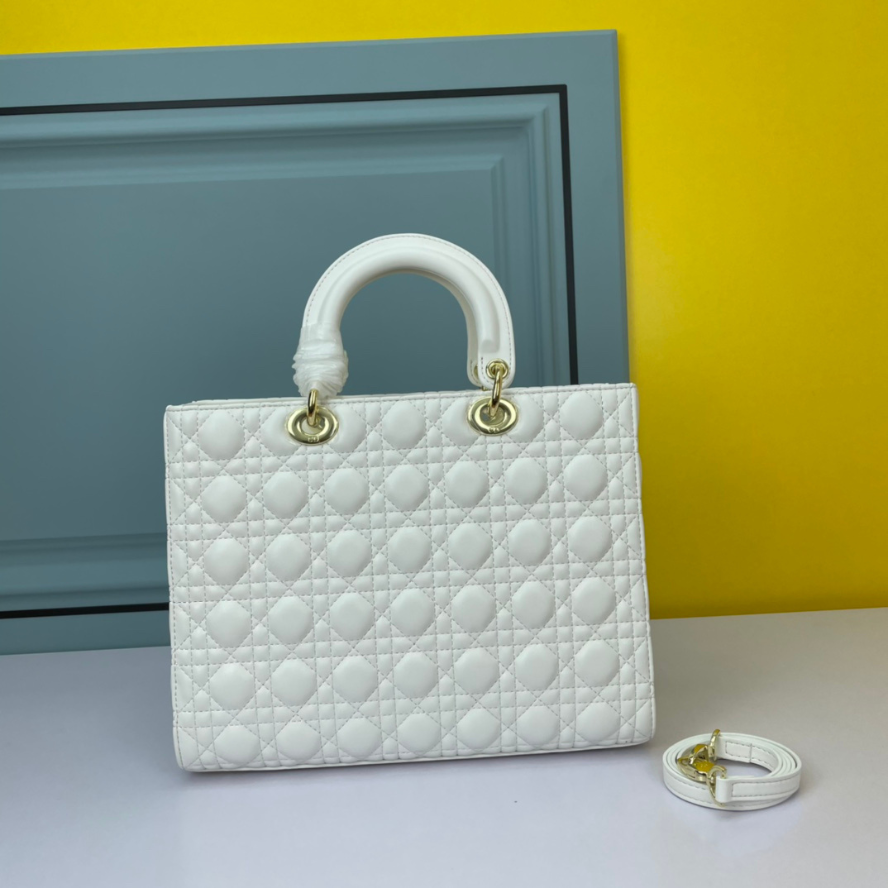 Dior Large Lady Dior Cannage Lambskin Bag - Latte