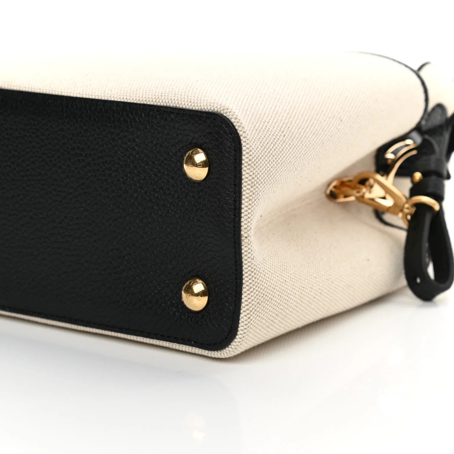 Louis Vuitton Canvas Taurillon Capucines MM Handbag – Beige