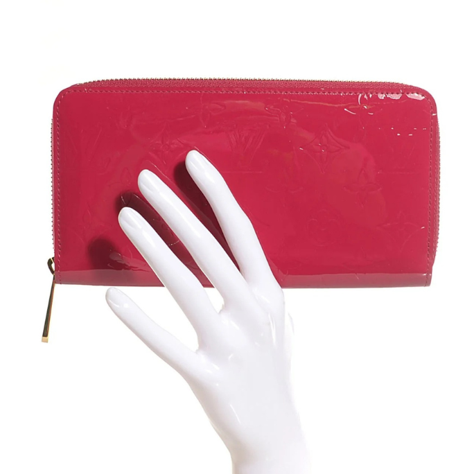 Louis Vuitton Vernis Zippy Wallet - Red