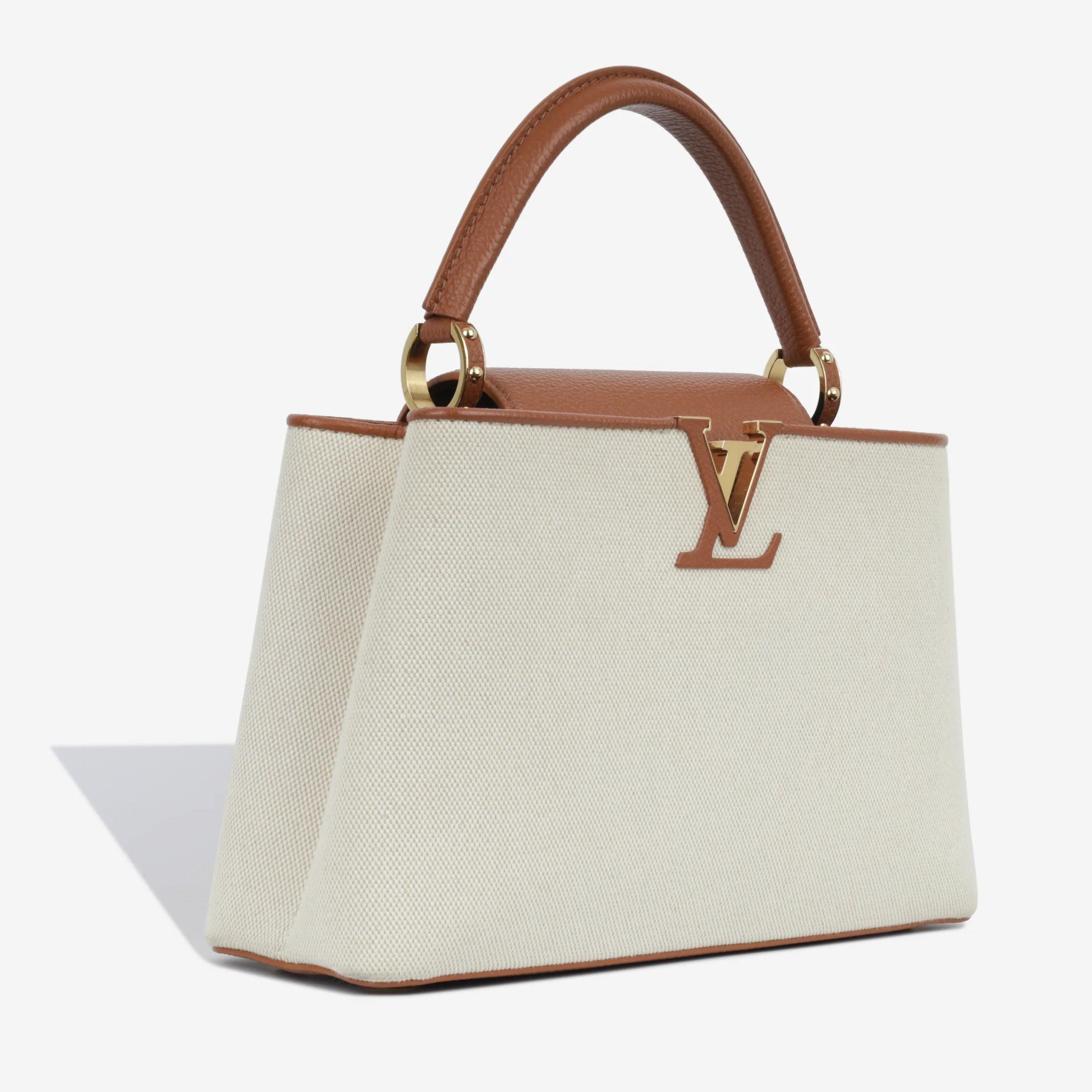 Louis Vuitton Taurillon Leather Capucines MM Handbag – Ecru Beige