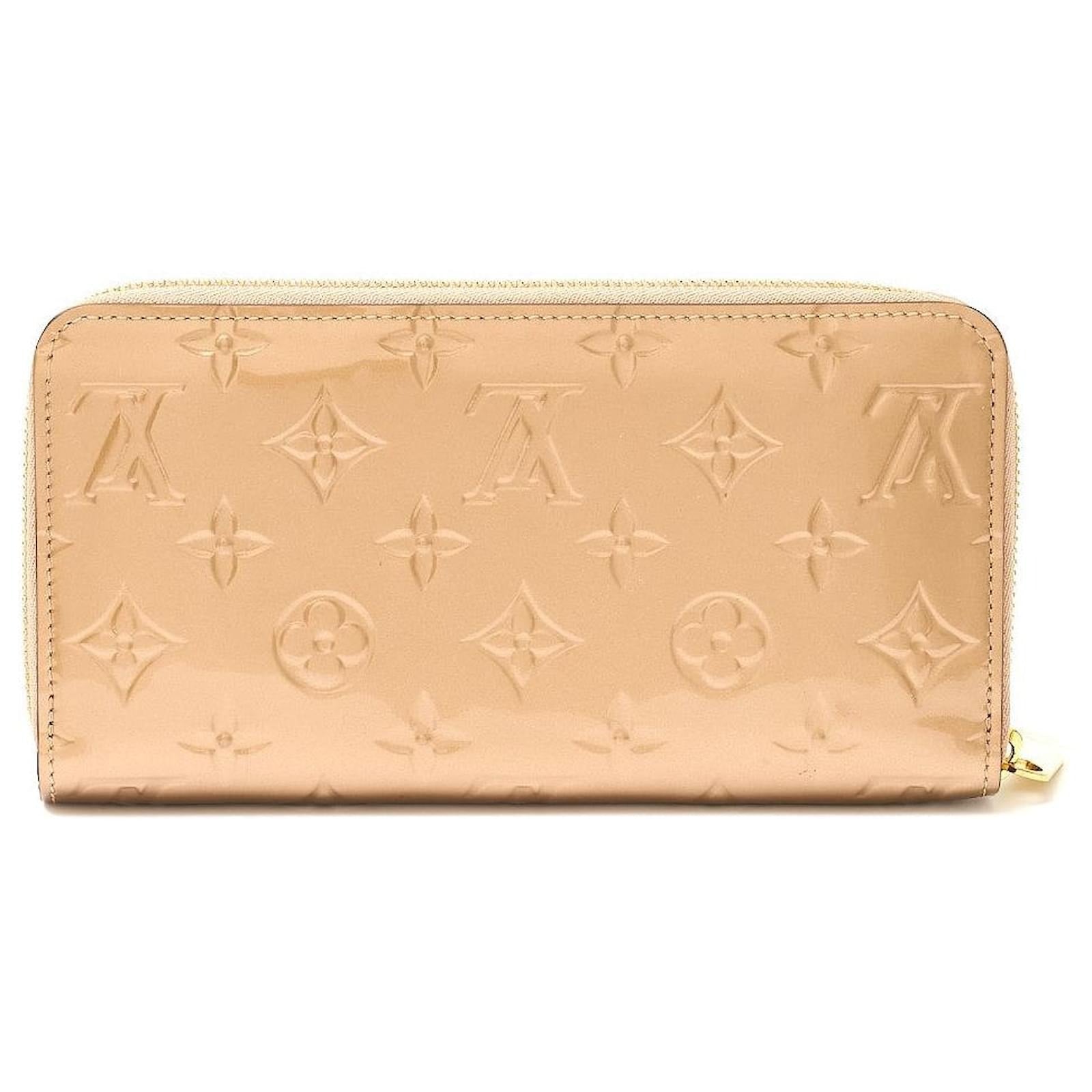 Louis Vuitton Monogram Vernis Zippy Wallet - Beige
