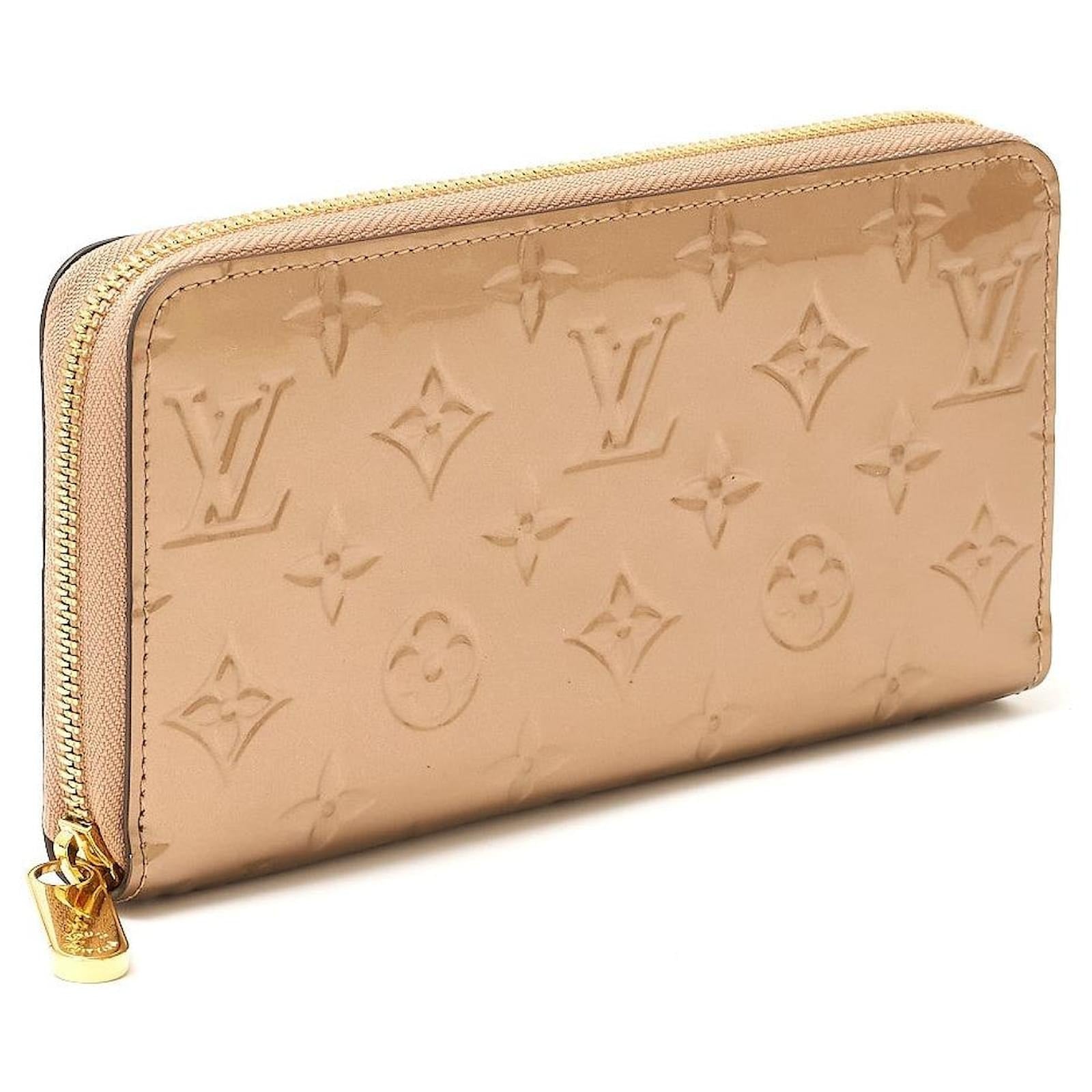 Louis Vuitton Monogram Vernis Zippy Wallet - Beige