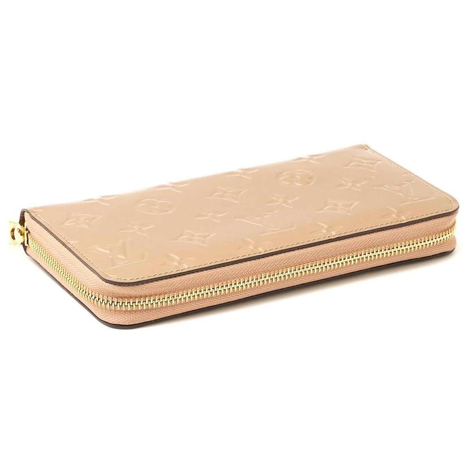 Louis Vuitton Monogram Vernis Zippy Wallet - Beige