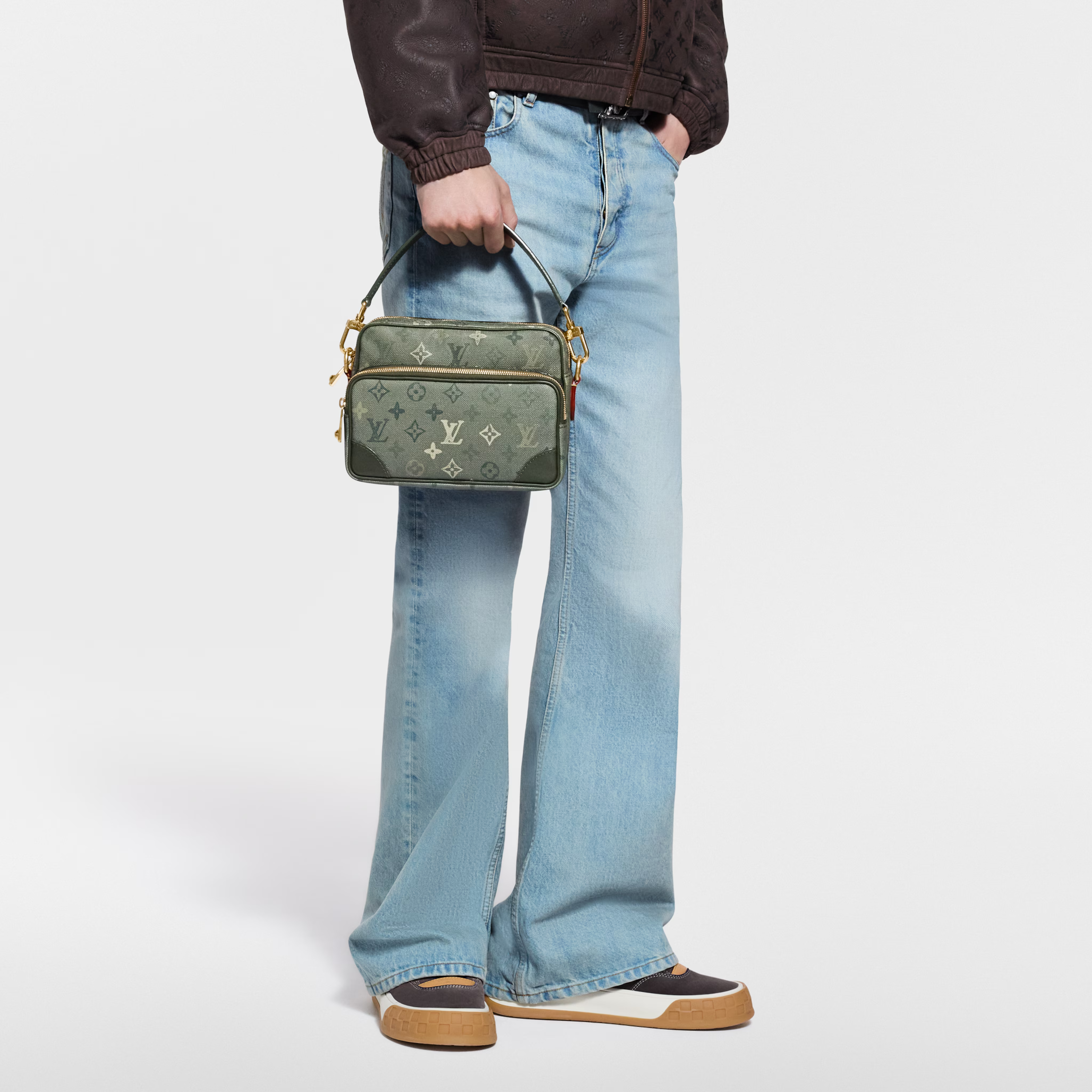 Louis Vuitton Monogram Surplus Nil Crossbody Bag –  Khaki