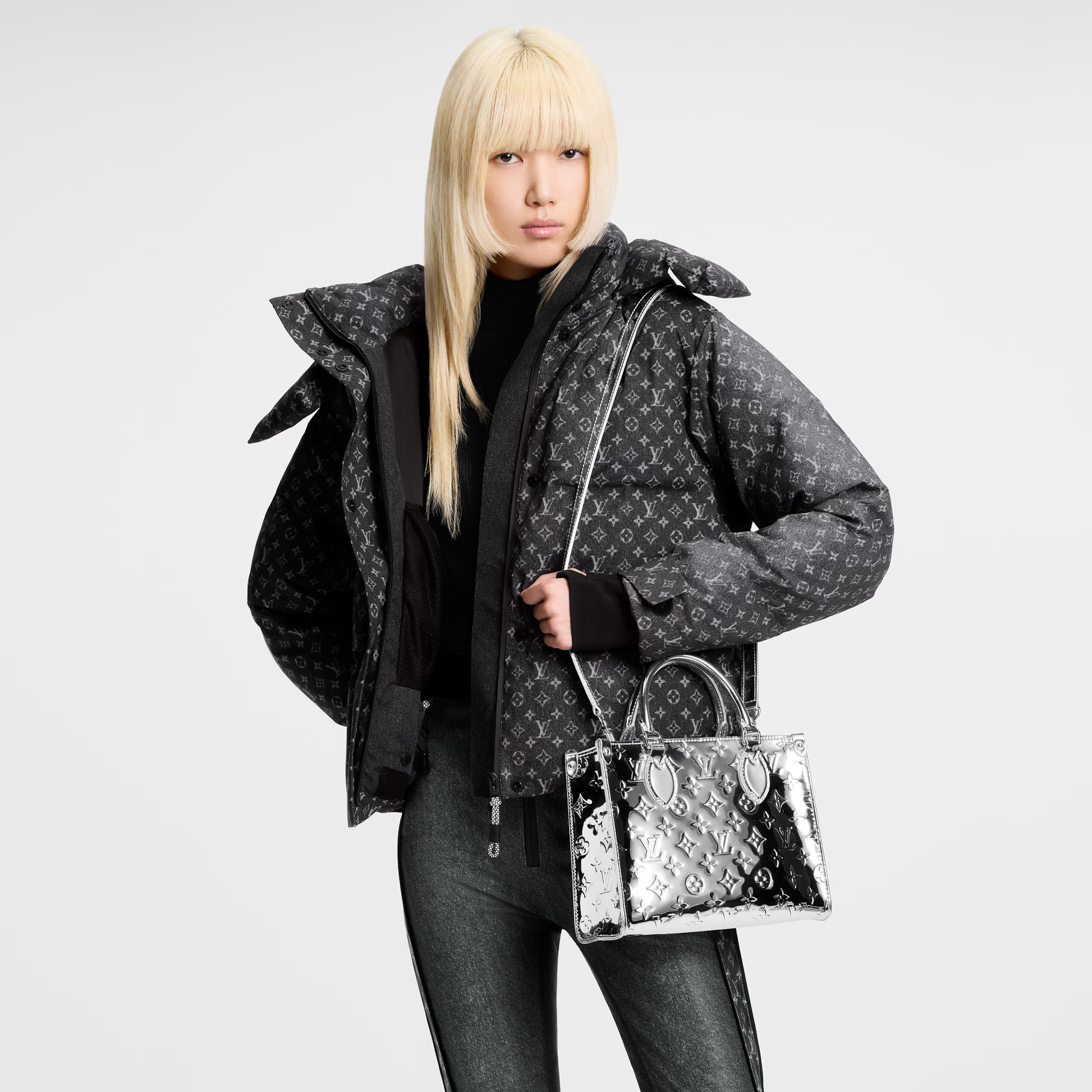 Louis Vuitton Ski Monogram Miroir OnTheGo PM Handbag – Silver