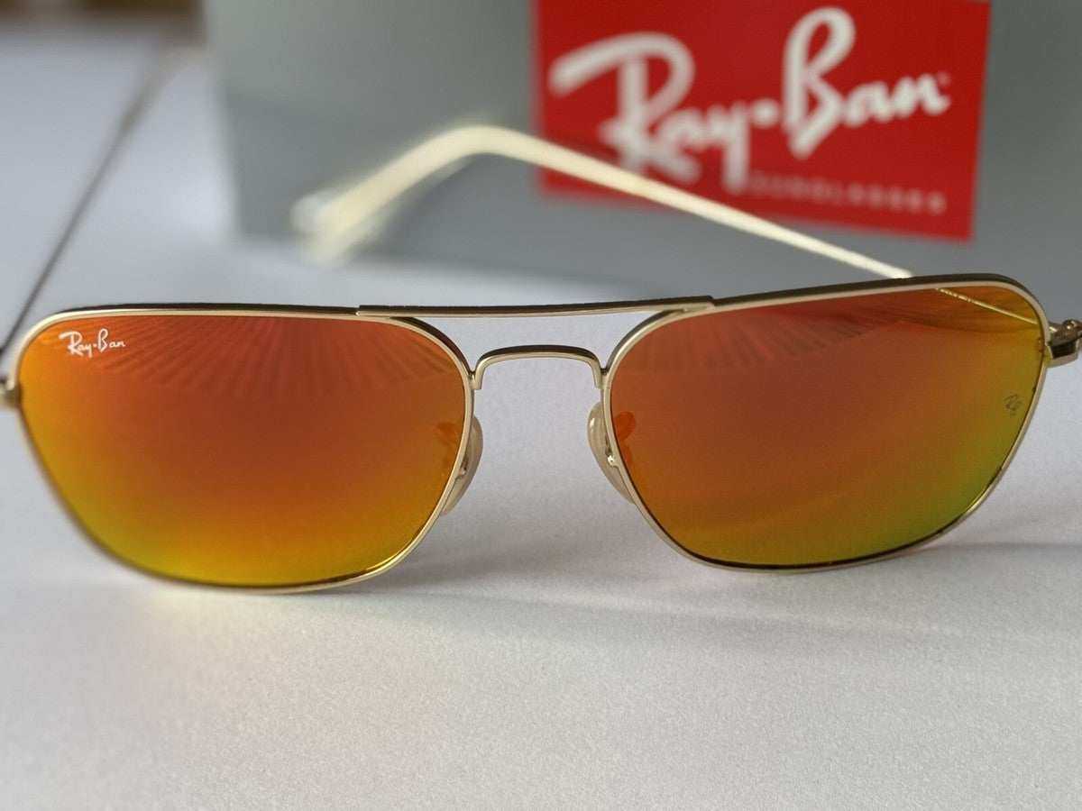 Ray Ban Caravan RB3136 112/69 Square Gold Frame Sunglasses